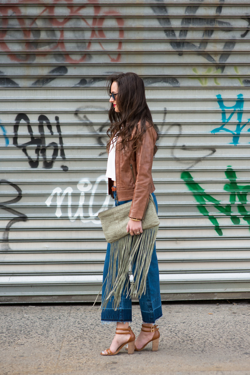 Cropped flare street style