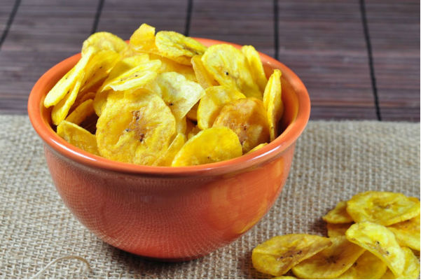 como fazer receita funcional chips de banana da terra