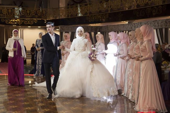 vestido de casamento na Chechênia