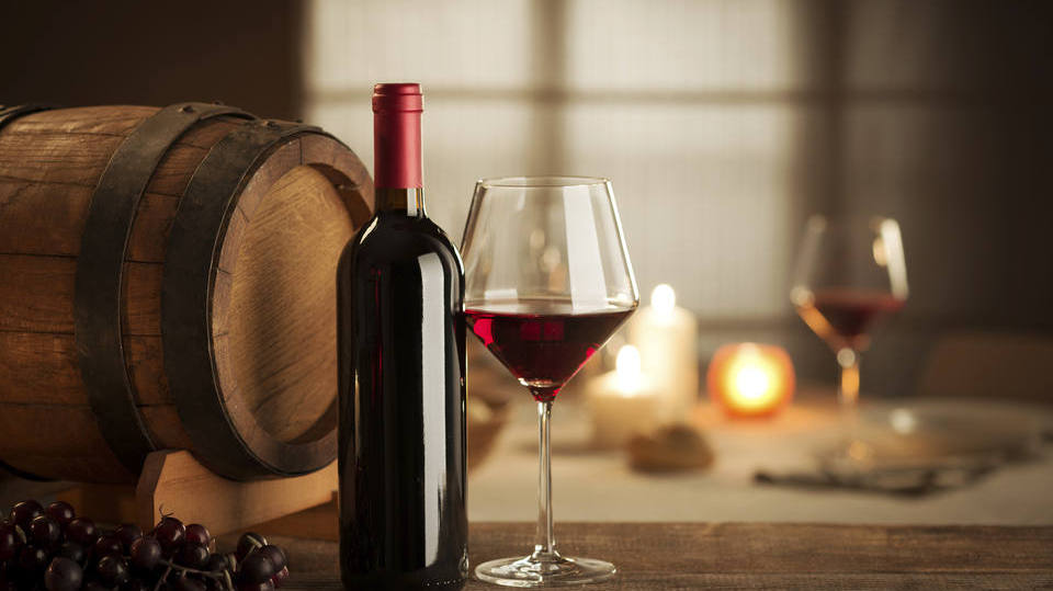 20 motivos pelos quais você deve beber vinho todos os dias