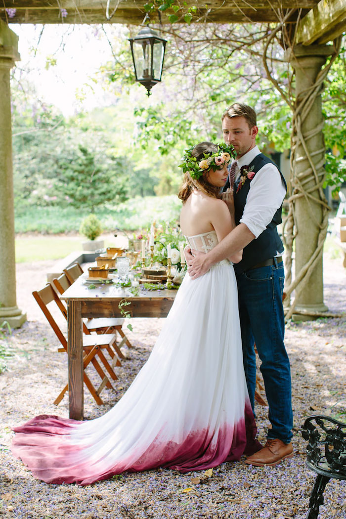 vestido de casamento com saia colorida