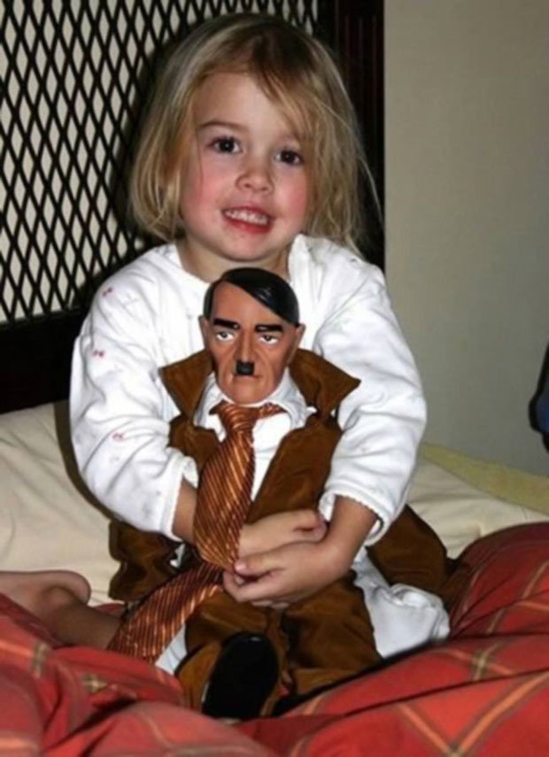 boneco do hitler