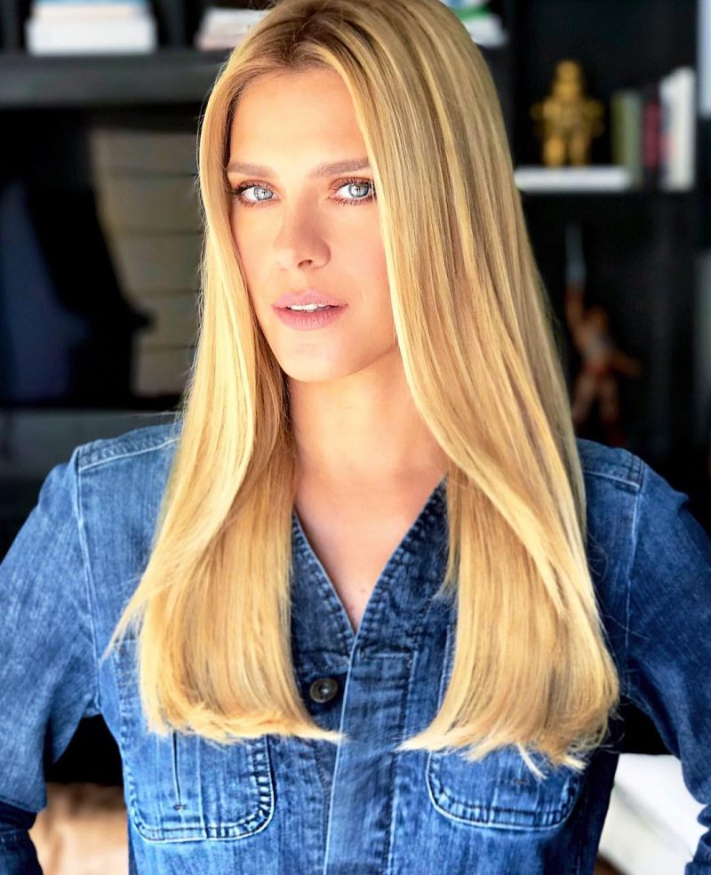 cortes-de-cabelo-2018-carolina-dieckmann-corte-reto