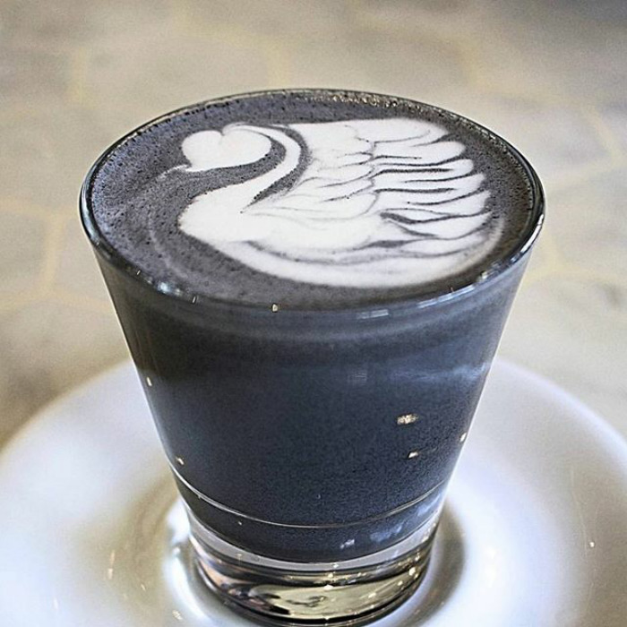 café gótico preto