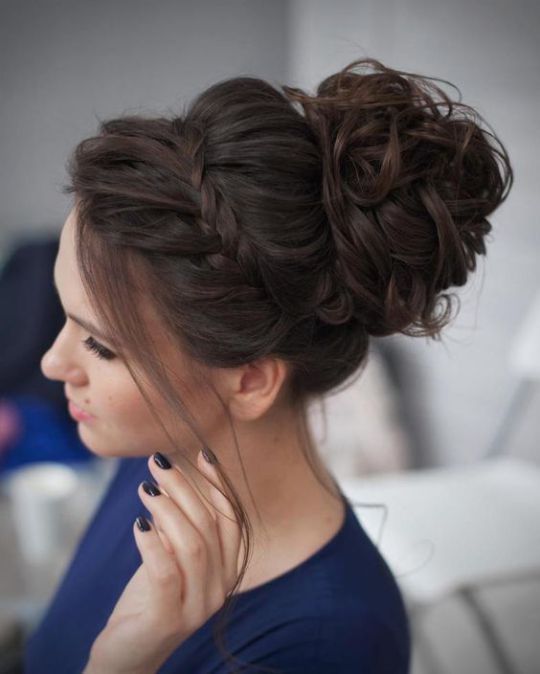 penteado madrinha de casamento cabelo longo coque com trança