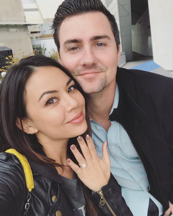 Janel Parrish e Chris Long