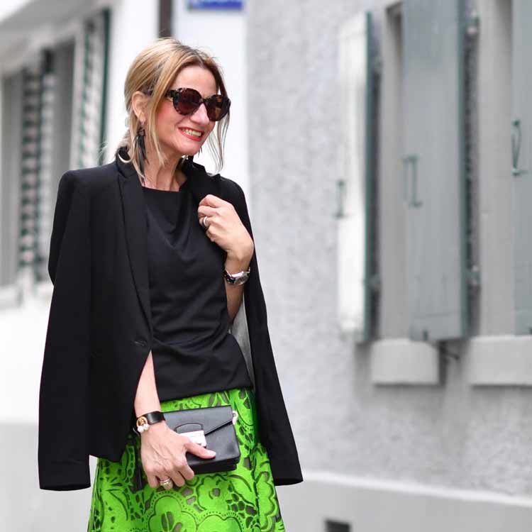 looks-neon-como-usar-saia-verde