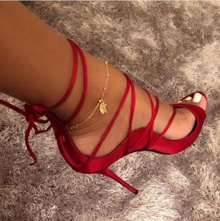 Strap-Sandals-sandalia-de-tira-fina-vermelha