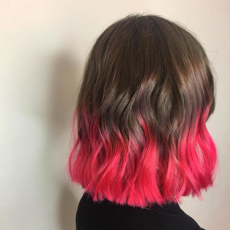 cabelo-bicolor-com-ponta-rosa