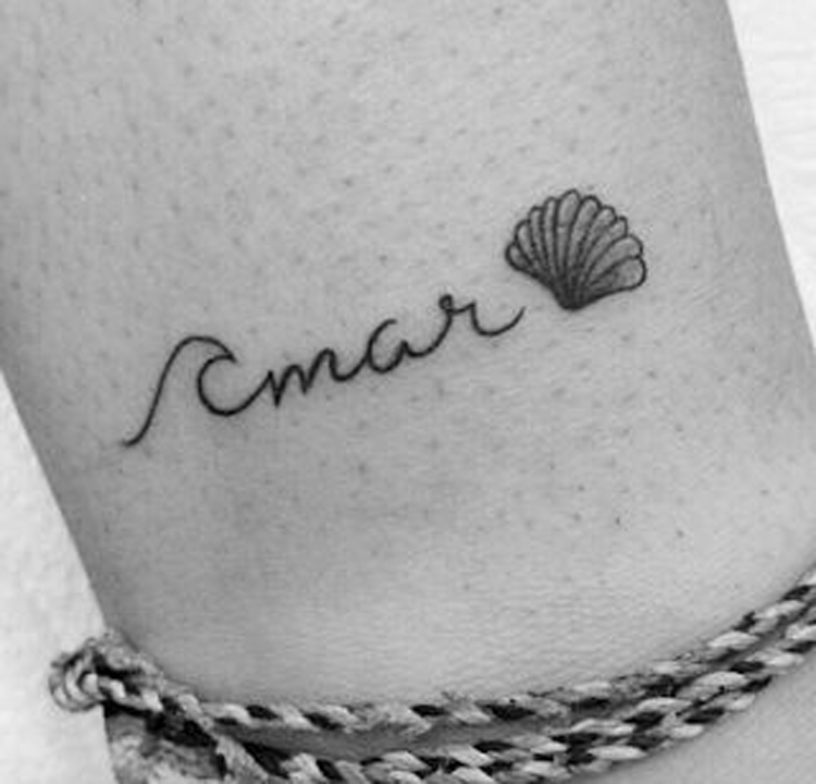 tatuagem-pequena-escrita-amar