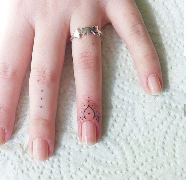 tatuagem-pequena-no-dedo