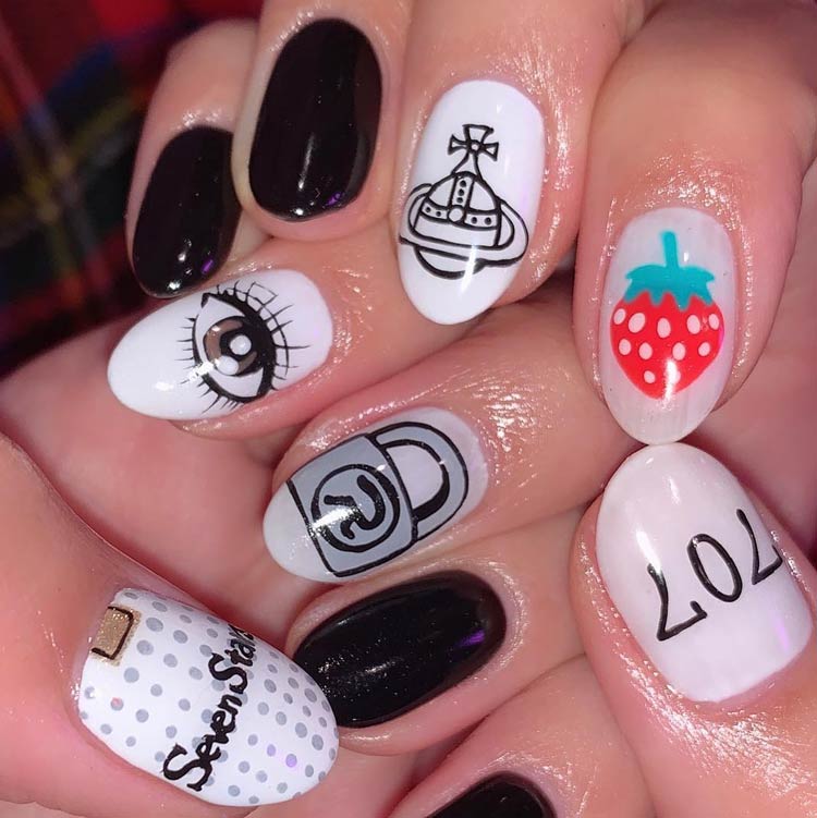 tendencia-logo-nas-unhas-Vivienne-Westwood