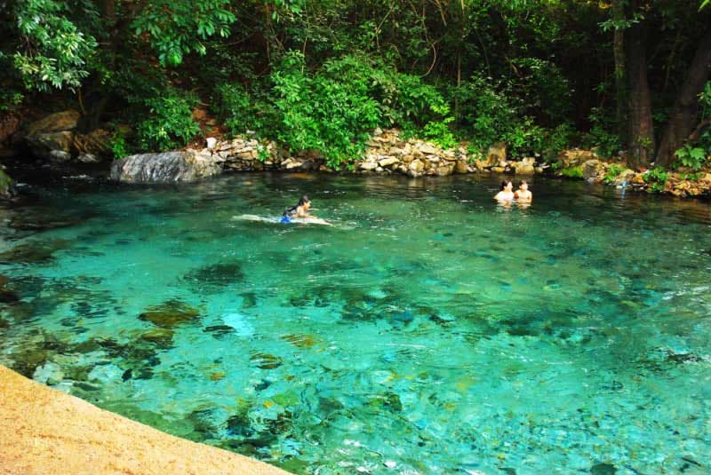 Praia-do-Pequizeiro-serras-gerais