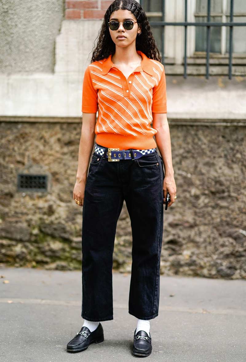 camisa-polo-feminina-laranja-estilo-anos-70-looks-como-usar