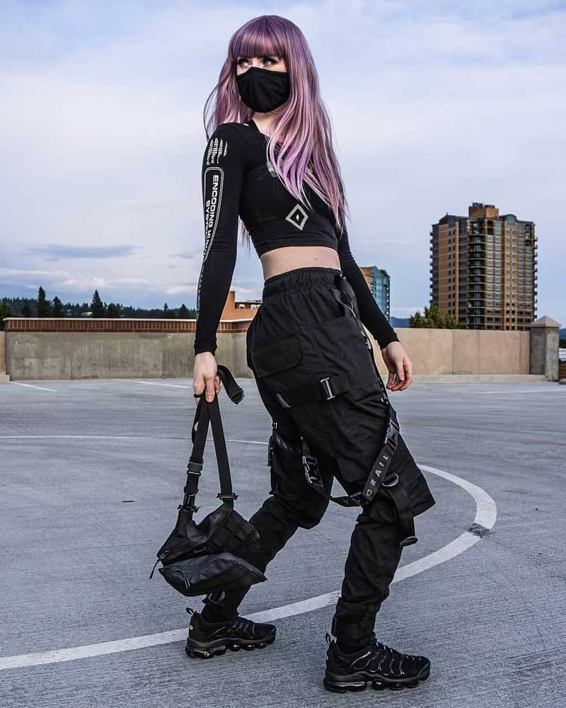 roupas techwear feminina