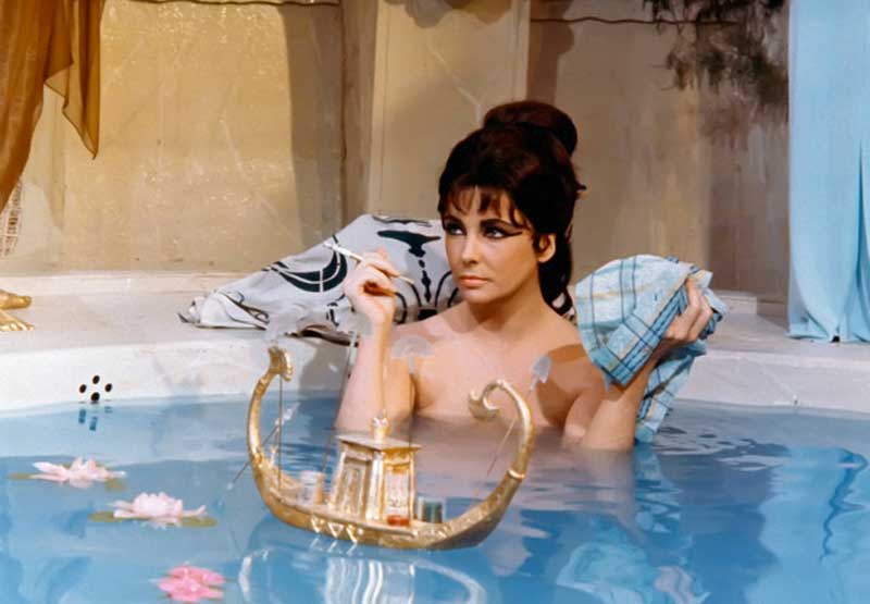 cleopatra banhos de beleza