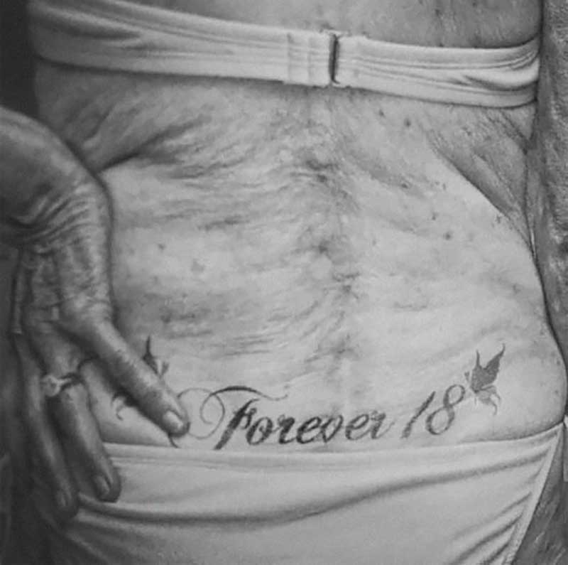 tatuagem em idosos como fica