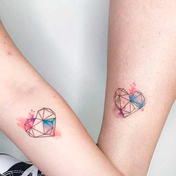 tatuagem amigas coração